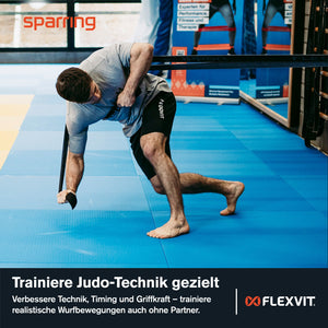 Judoka entrenando con una banda Flexvit Sparring